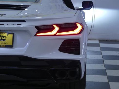 Used 2023 Chevrolet Corvette Stingray Convertible w/ 1LT image 28