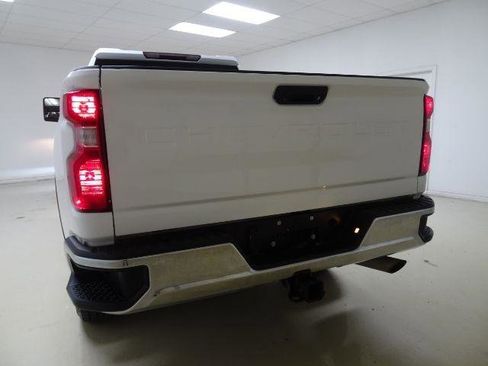 Used 2020 Chevrolet Silverado 2500 LT AWD/4WD image 10