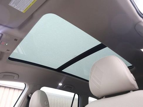 New 2026 Volkswagen Atlas SEL Premium R-Line image 11