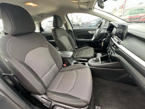 Used 2024 Kia Forte LXS image 16