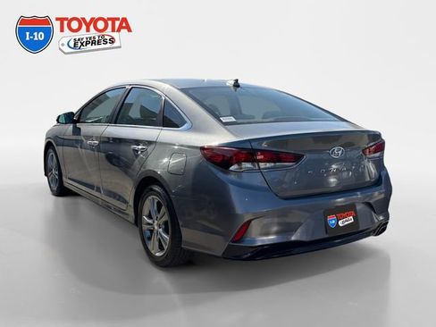 Used 2018 Hyundai Sonata SEL image 2