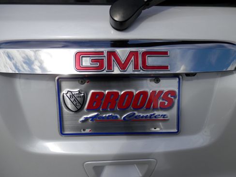 Used 2016 GMC Acadia Denali image 10