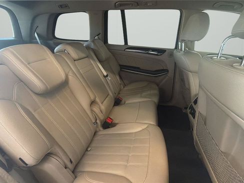 Used 2013 Mercedes-Benz GL 450 4MATIC image 13