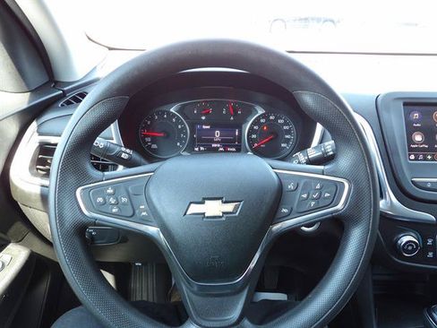 Used 2020 Chevrolet Equinox LT FWD image 17