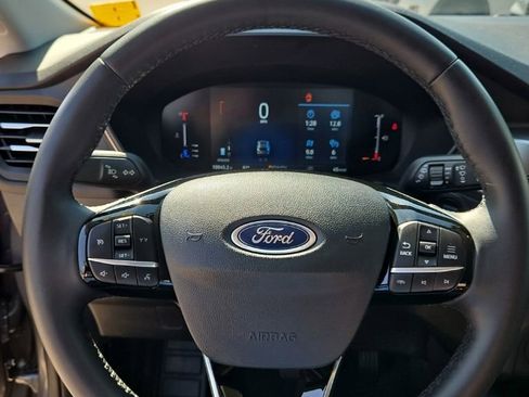 Used 2024 Ford Escape Active w/ Cold Weather Package FWD image 17
