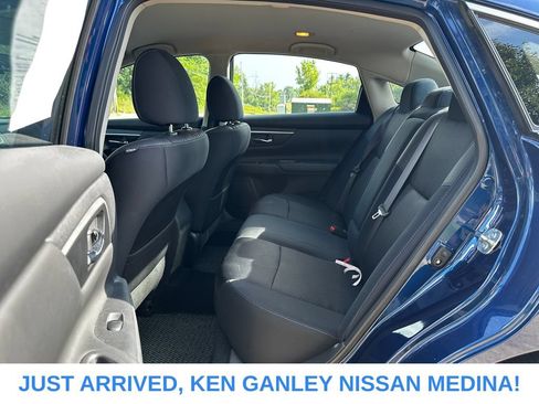 Used 2017 Nissan Altima 2.5 SR FWD image 15