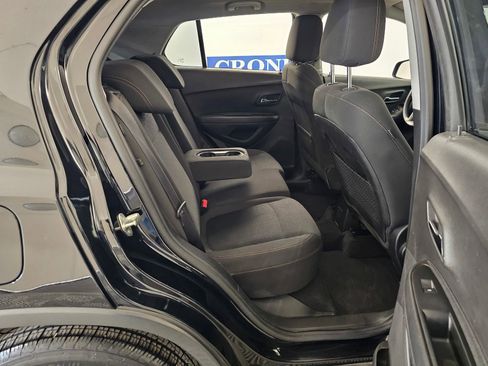 Used 2019 Chevrolet Trax LS w/ LPO, Protection Package FWD image 23
