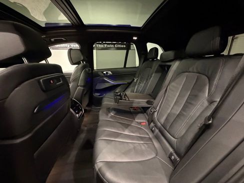 Used 2020 BMW X5 xDrive40i w/ M Sport Package image 27