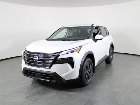 New 2026 Nissan Rogue SV FWD image 2