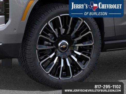 New 2026 Chevrolet Suburban High Country AWD/4WD image 11