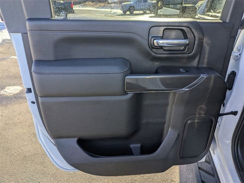 Used 2023 GMC Sierra 3500 AT4 w/ AT4 Preferred Package image 29