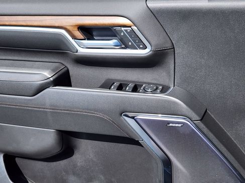 New 2026 Chevrolet Silverado 3500 High Country w/ High Country Premium Package AWD/4WD image 7