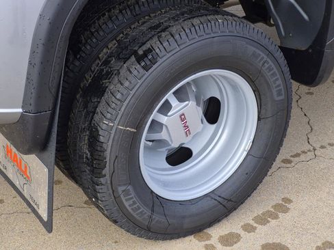 New 2026 GMC Sierra 3500 Pro w/ 1SA Pro Safety Plus Package image 5