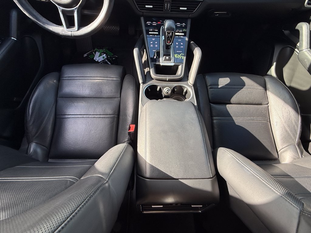Used 2019 Porsche Cayenne AWD/4WD image 8
