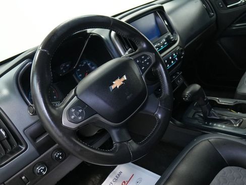 Used 2015 Chevrolet Colorado Z71 image 14