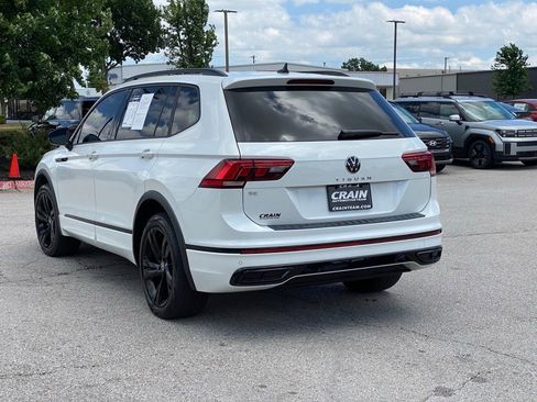 Used 2024 Volkswagen Tiguan SE R-Line FWD image 5