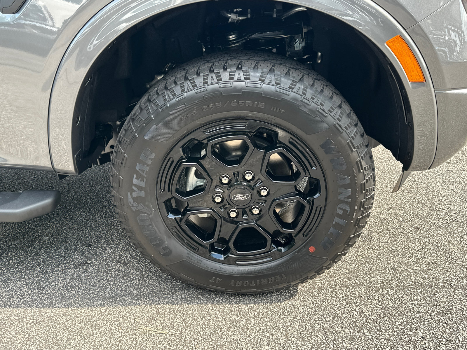 New 2026 Ford Ranger XLT w/ Black Appearance Package AWD/4WD image 13
