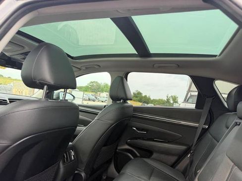 Used 2023 Hyundai Tucson Limited FWD image 11