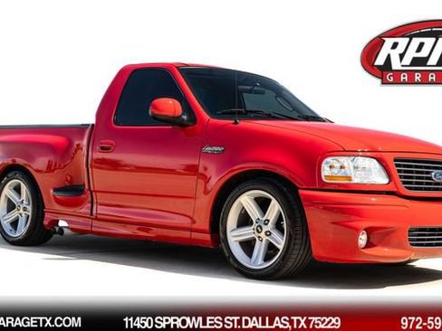 Used 2004 Ford F150 Lightning RWD image 1