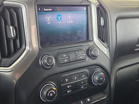 Used 2020 Chevrolet Silverado 1500 RST w/ RST Value Package image 8