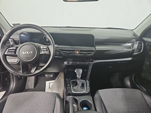 Used 2024 Kia Seltos X-Line image 13