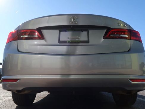 Used 2015 Acura TLX V6 image 11