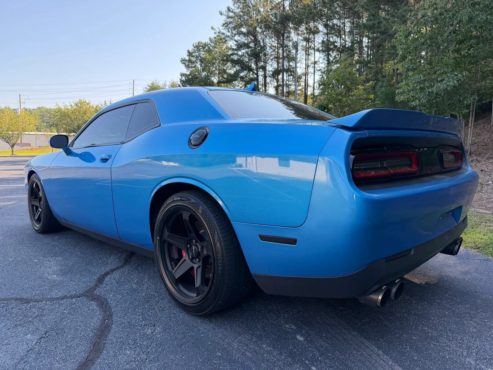 Used 2015 Dodge Challenger SRT w/ Technology Group RWD image 6