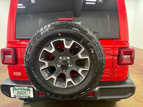Used 2024 Jeep Wrangler Unlimited Sahara w/ Safety Group AWD/4WD image 88