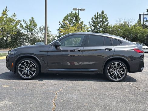 Used 2024 BMW X4 xDrive30i w/ Premium Package AWD/4WD image 23