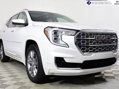 Used 2022 GMC Terrain Denali w/ Denali Premium Package