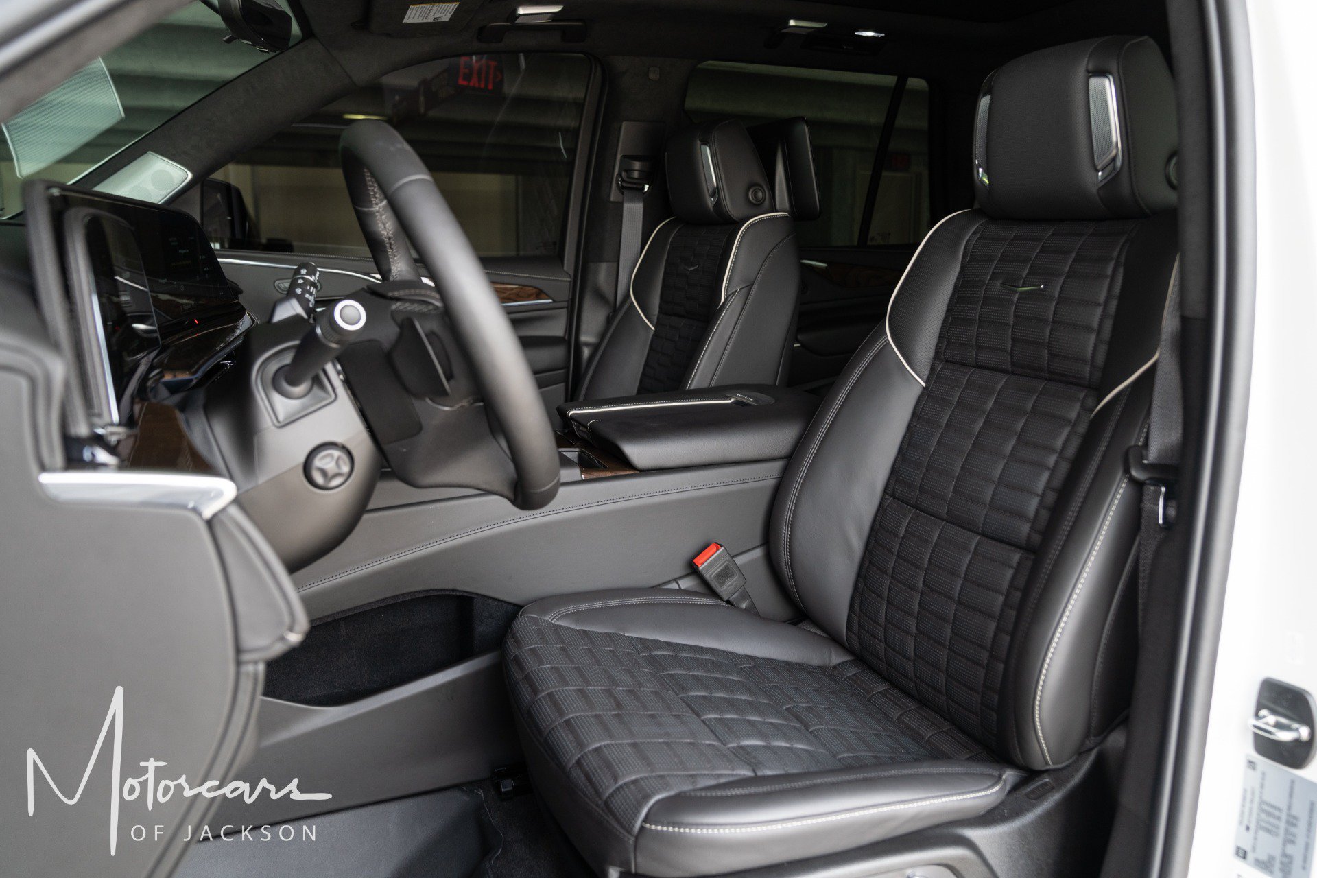 Used 2024 Cadillac Escalade Sport Platinum AWD/4WD image 24