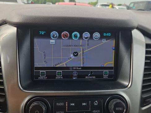 Used 2017 Chevrolet Suburban Premier AWD/4WD image 12