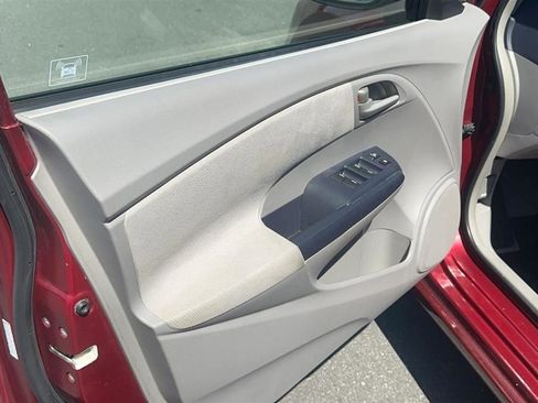 Used 2010 Honda Insight EX image 18