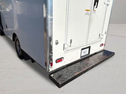 Used 2020 Chevrolet Express 3500 Work Van w/ Power Convenience Package image 31