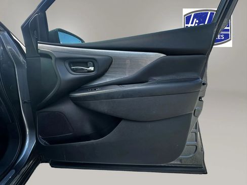 Used 2016 Nissan Murano SL w/ Cargo Package FWD image 35
