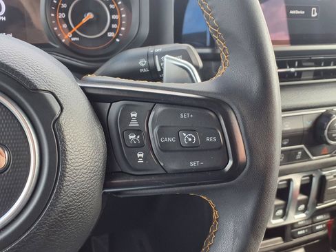 Used 2024 Jeep Wrangler Sport AWD/4WD image 22