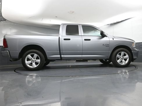Used 2024 RAM 1500 Classic SLT AWD/4WD image 23