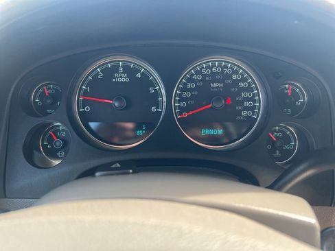 Used 2011 Chevrolet Tahoe LTZ AWD/4WD image 13