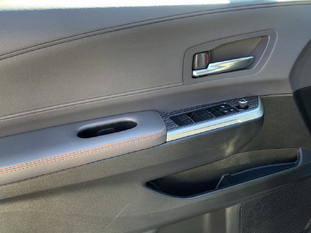 Certified 2024 Toyota Sienna XSE FWD image 17
