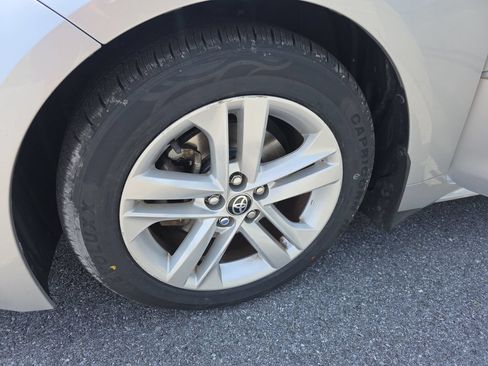Used 2019 Toyota Corolla SE FWD image 30