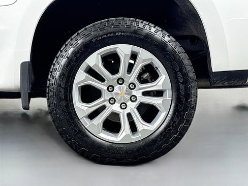 Certified 2026 Chevrolet Silverado 1500 LTZ AWD/4WD image 37