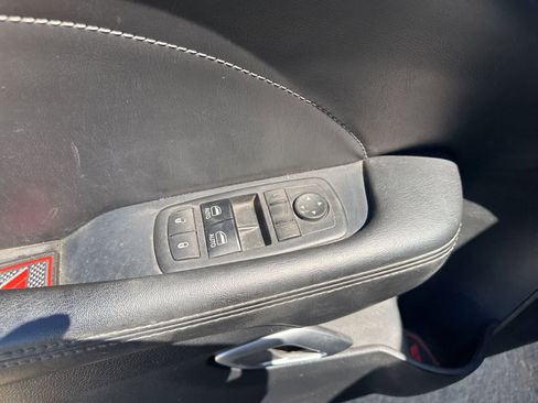 Used 2017 Dodge Challenger SXT Plus image 15