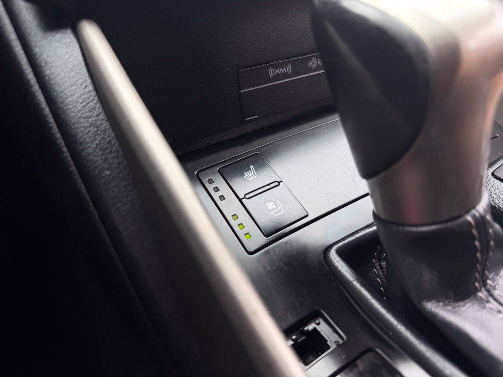 Used 2014 Lexus IS 350 w/ Navigation Package RWD image 25