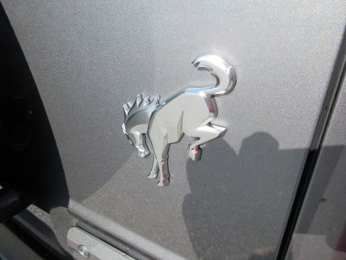 New 2025 Ford Bronco 4-Door image 13