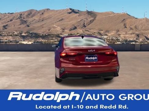 Used 2023 Kia Forte LXS image 4