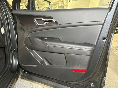 New 2026 Kia Sportage AWD Hybrid image 12