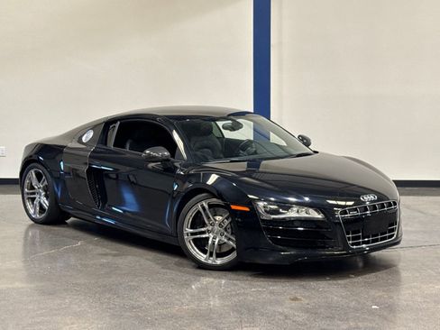 Used 2012 Audi R8 V10 AWD/4WD image 2
