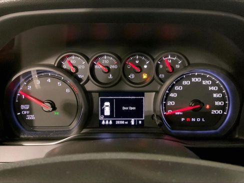 Used 2024 Chevrolet Silverado 1500 Custom AWD/4WD image 19