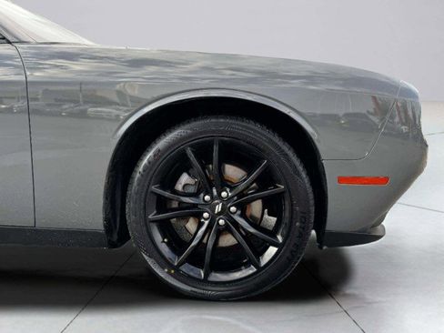 Used 2017 Dodge Challenger SXT Plus image 47