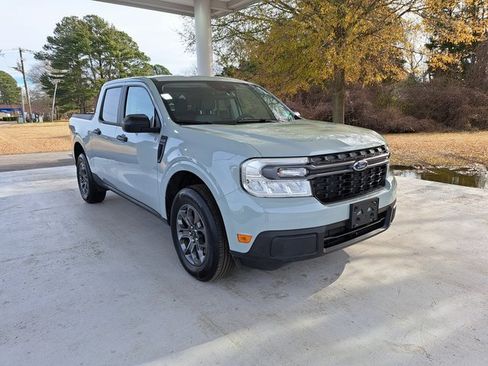 Certified 2024 Ford Maverick XLT image 1